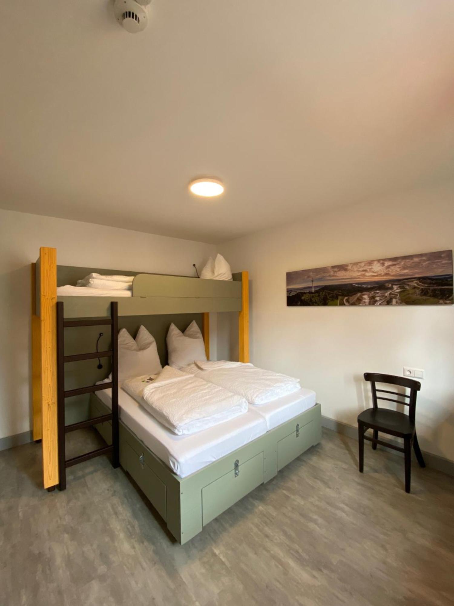 Hostel Balingen Esterno foto